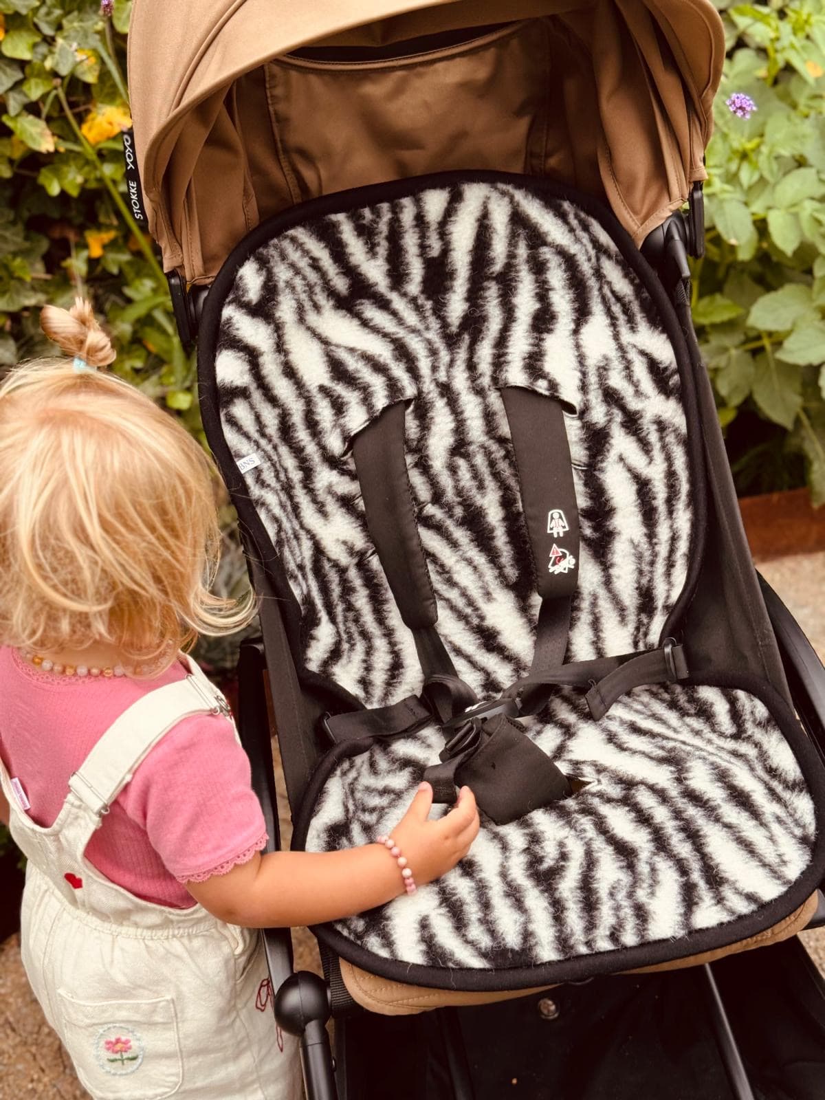 Wollen inlegger voor de buggy, autostoel en fiets! Zebraprint